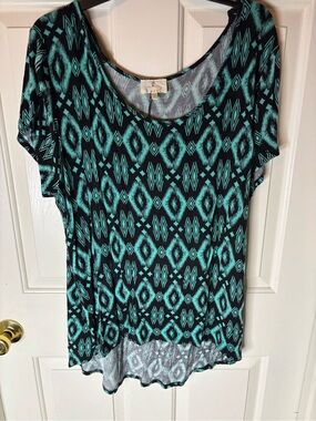 Women’s Black & Teal Patterned Short Sleeve Blouse Size 3X Like New